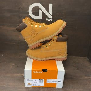 Timberland 6" Boot Wheat (GS) Size 7Y (Pre-Owned) - front