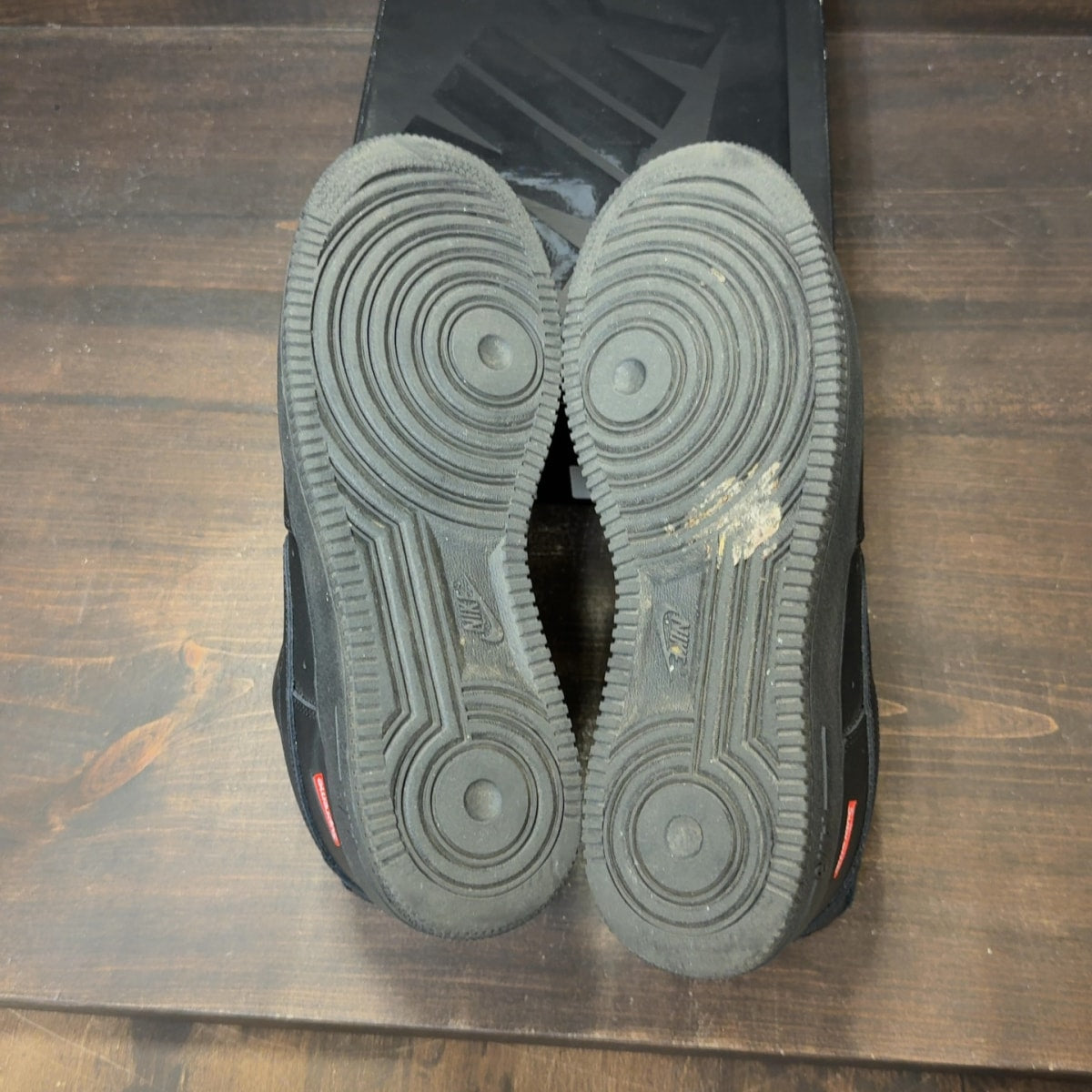 Nike Air Force 1 Low Supreme Black - Image 8