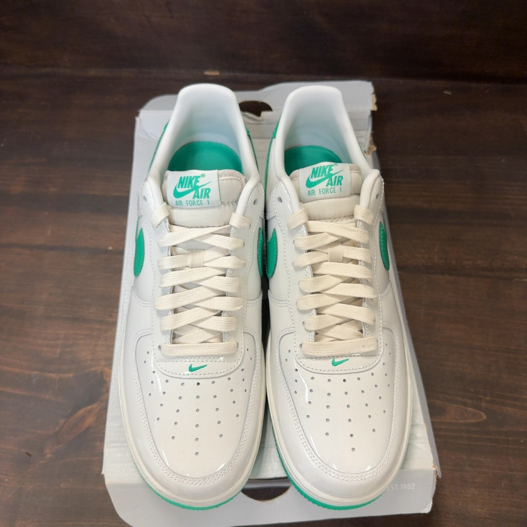 Nike Air Force 1 Low '07 Patent Platinum Tint Stadium Green Size 9.5 (Pre-Owned) - Image 3