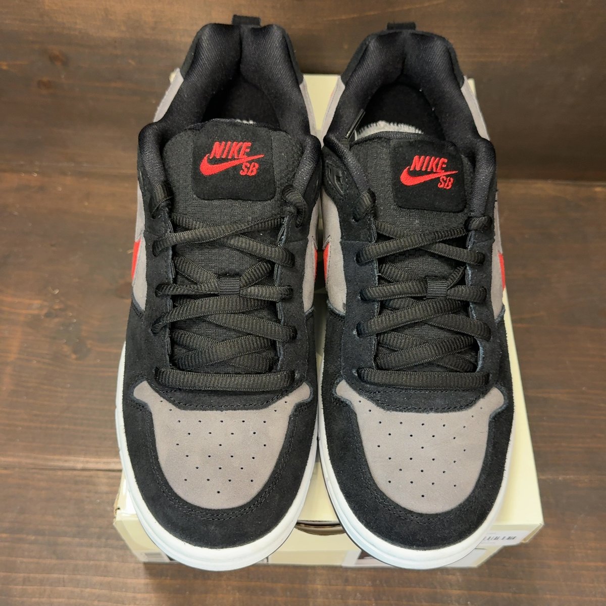 Nike SB Zoom Air Paul Rodriguez 1 OG Bred Size 12 (Pre-Owned) - tag
