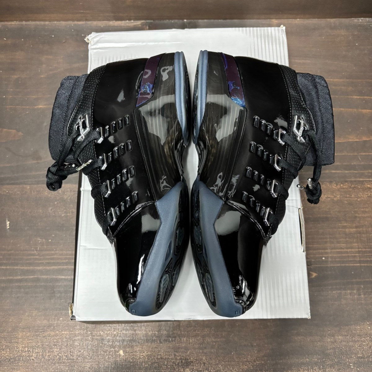 Jordan 17 Low Black Patent - Image 4