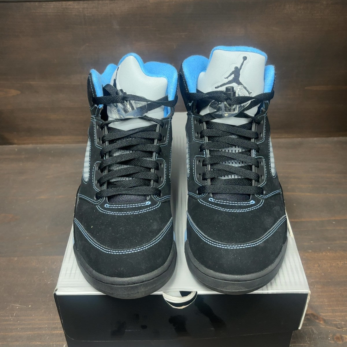 Jordan 5 Retro Black University Blue (2026) - Image 3