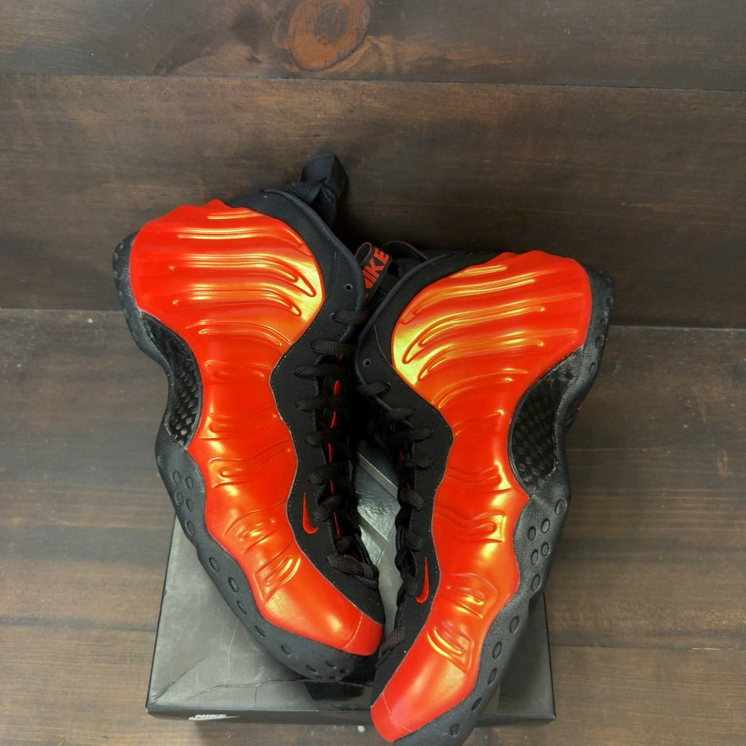 Nike Air Foamposite One Habanero Red - Image 2