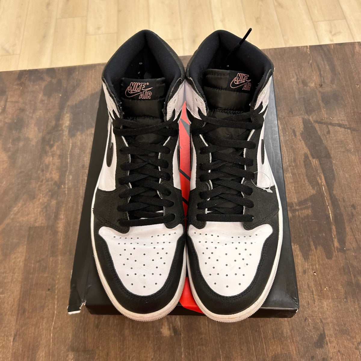 Jordan 1 Retro High OG Bleached Coral - Image 2
