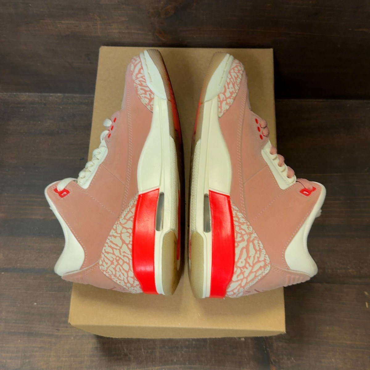 Jordan 3 Retro Rust Pink (Women's) Size 7.5W (Pre-Owned) - Image 6