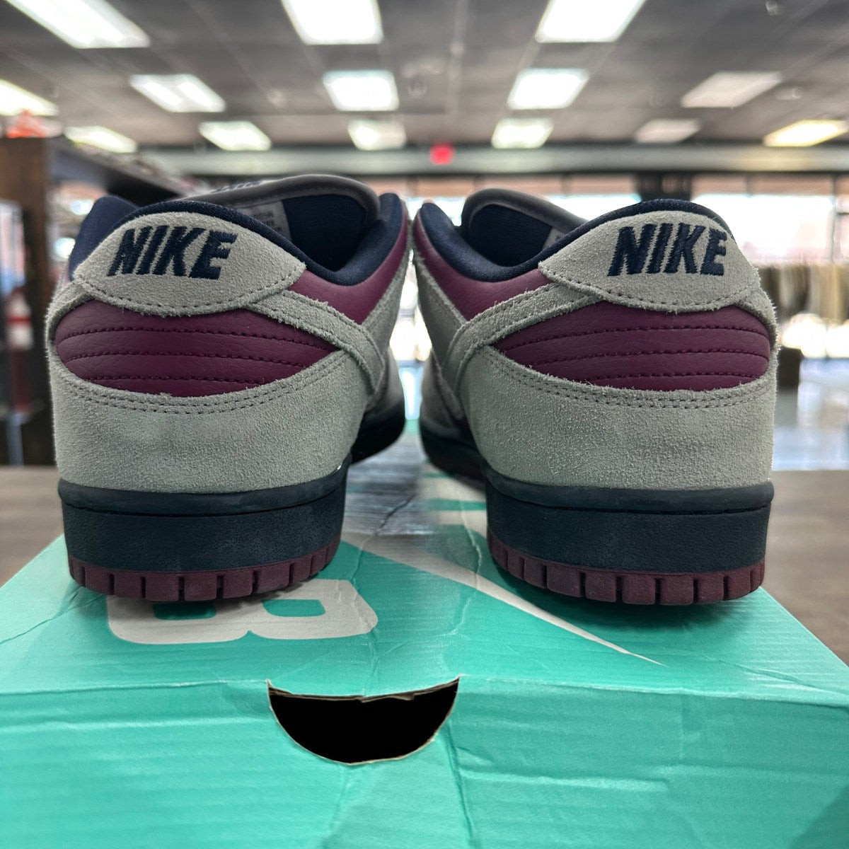 Nike SB Dunk Low Atmosphere Grey True Berry - Image 4