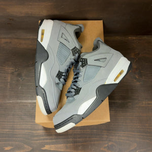 Jordan 4 Retro Cool Grey (2019) Size 10.5 (Pre-Owned) - Image 2