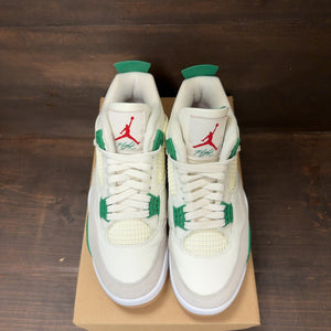Jordan 4 Retro SB Pine Green Size 8.5 (Pre-Owned) - Image 3