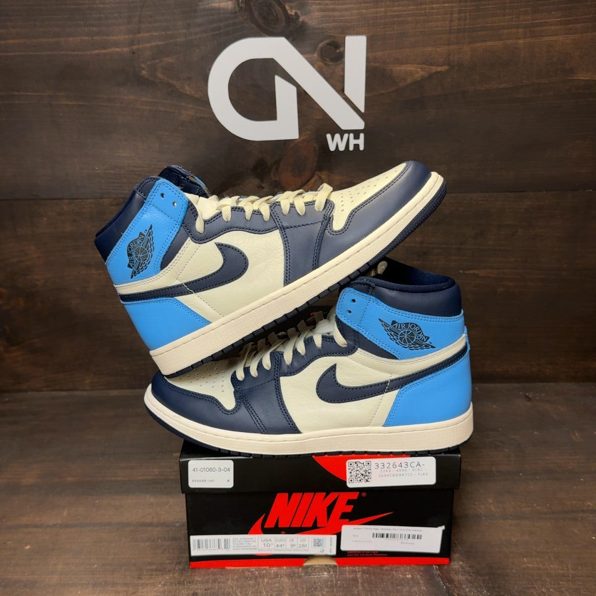 Jordan 1 Retro High Obsidian - Image 1