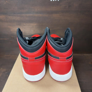 Jordan 1 Retro Bred Banned (2016) (GS) Size 7Y (Pre-Owned) - Image 4