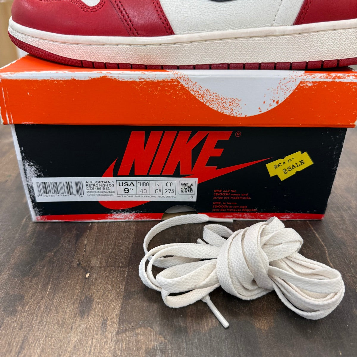 Jordan 1 Retro High OG Chicago Lost and Found - Image 6