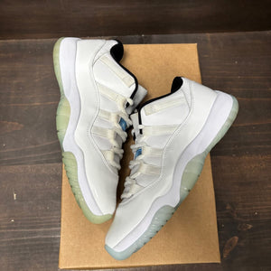 Jordan 11 Retro Low Legend Blue (GS) Size 6.5Y (Pre-Owned) - back
