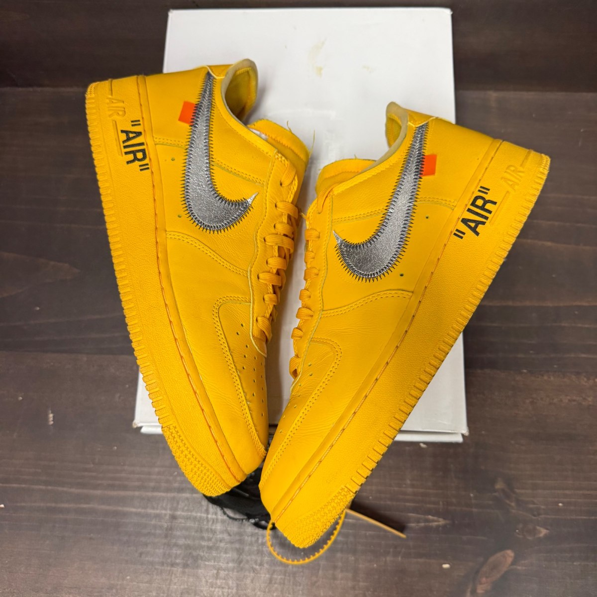Nike Air Force 1 Low Off-White ICA University Gold - Image 4