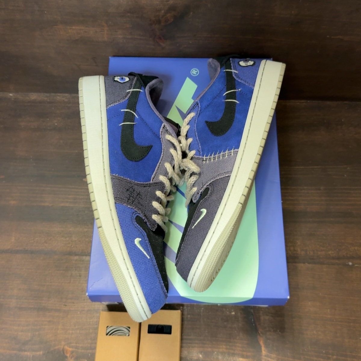 Jordan 1 Retro Low OG Zion Williamson Voodoo Alternate - Image 2