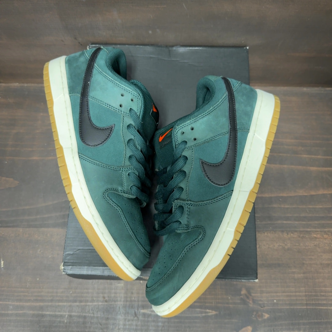 Nike SB Dunk Low Pro Deep Fir Size 12 (Pre-Owned) - Image 2