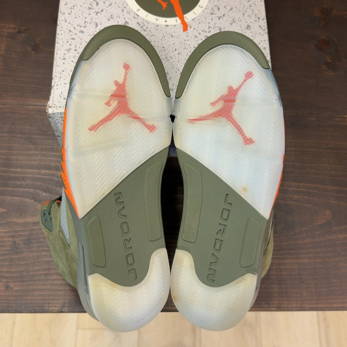 Jordan 5 Retro Olive (2024) - Image 9