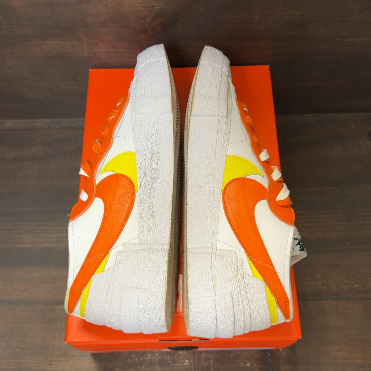 Nike Blazer Low sacai White Magma Orange - Image 5