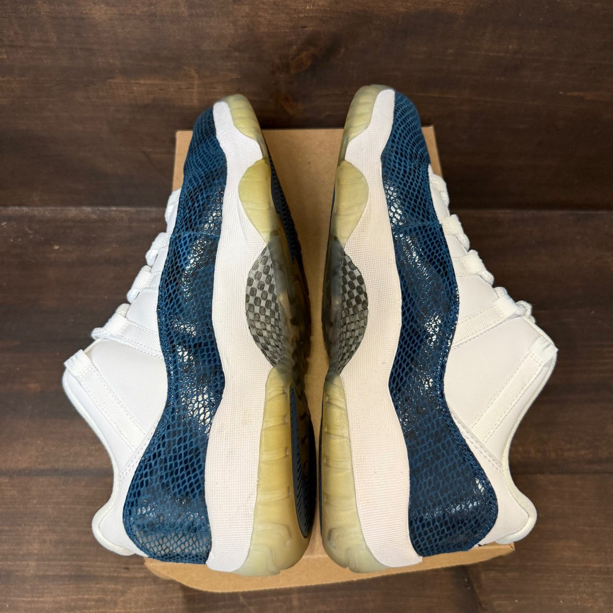 Jordan 11 Retro Low Snake Navy (2019) Size 11 (Pre-Owned) - Image 5