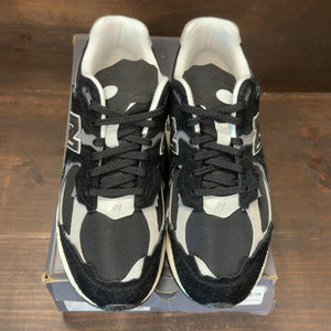New Balance 2002R Protection Pack Black Grey Size 13 (Pre-Owned) - tag