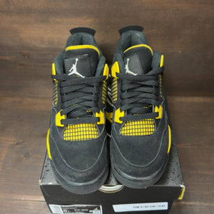 Jordan 4 Retro Thunder (2023) (GS) Size 5Y (Pre-Owned) - tag