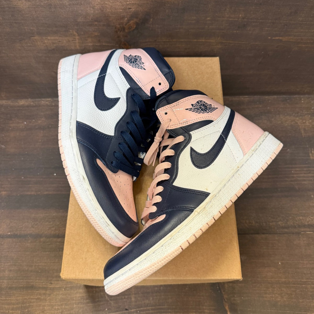 Jordan 1 Retro High OG Atmosphere (Women's) Size 10W (Pre-Owned) - Image 2