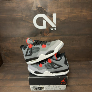 Jordan 4 Retro Infrared (GS) - Image 1