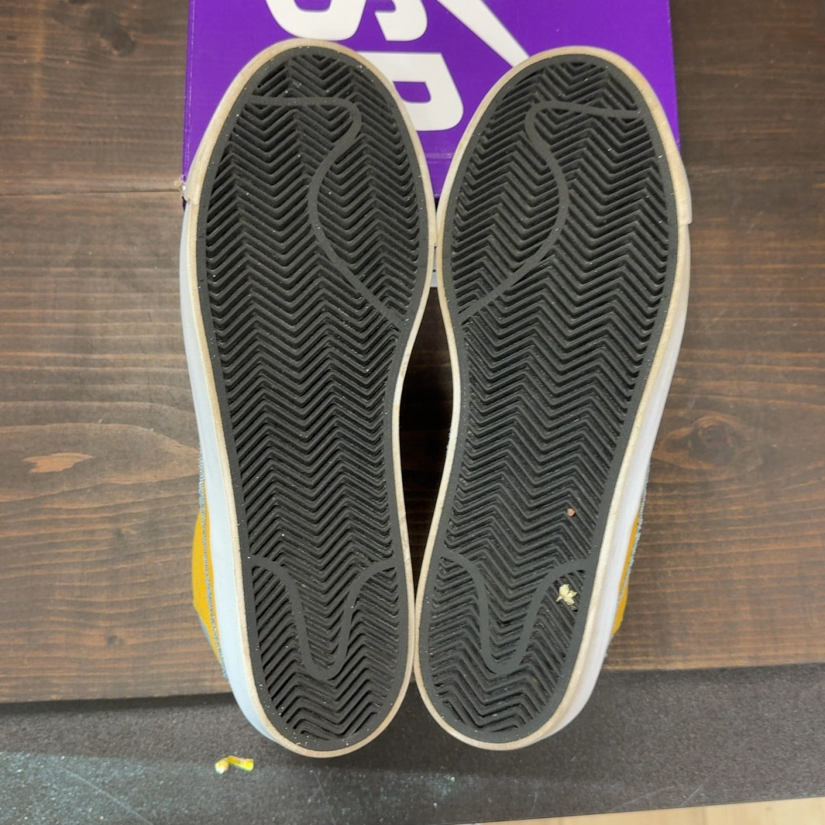 Nike SB Zoom Blazer Mid Pro GT Grant Taylor University Gold Denim - Image 8
