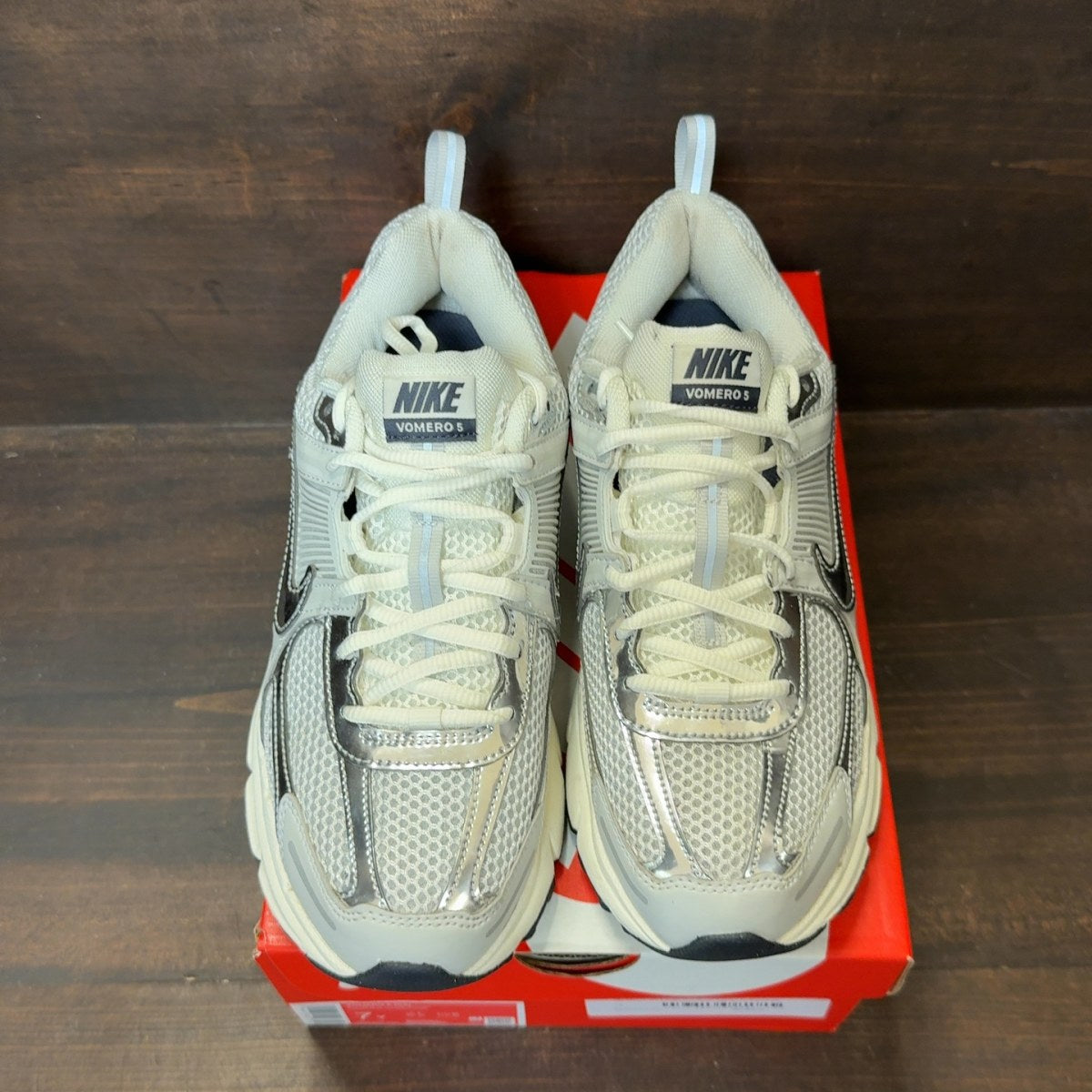 Nike Zoom Vomero 5 Photon Dust Chrome (GS) - Image 3