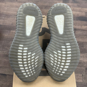 adidas Yeezy Boost 350 V2 Beluga 2.0 Size 9.5 (Pre-Owned) - Image 5