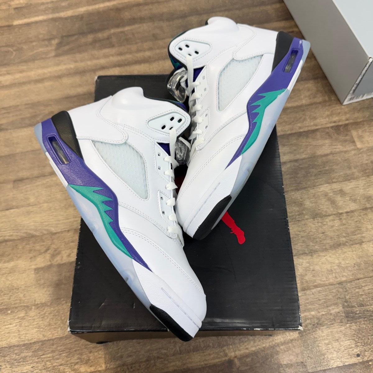 Jordan 5 Retro Grape (2025) - Image 1