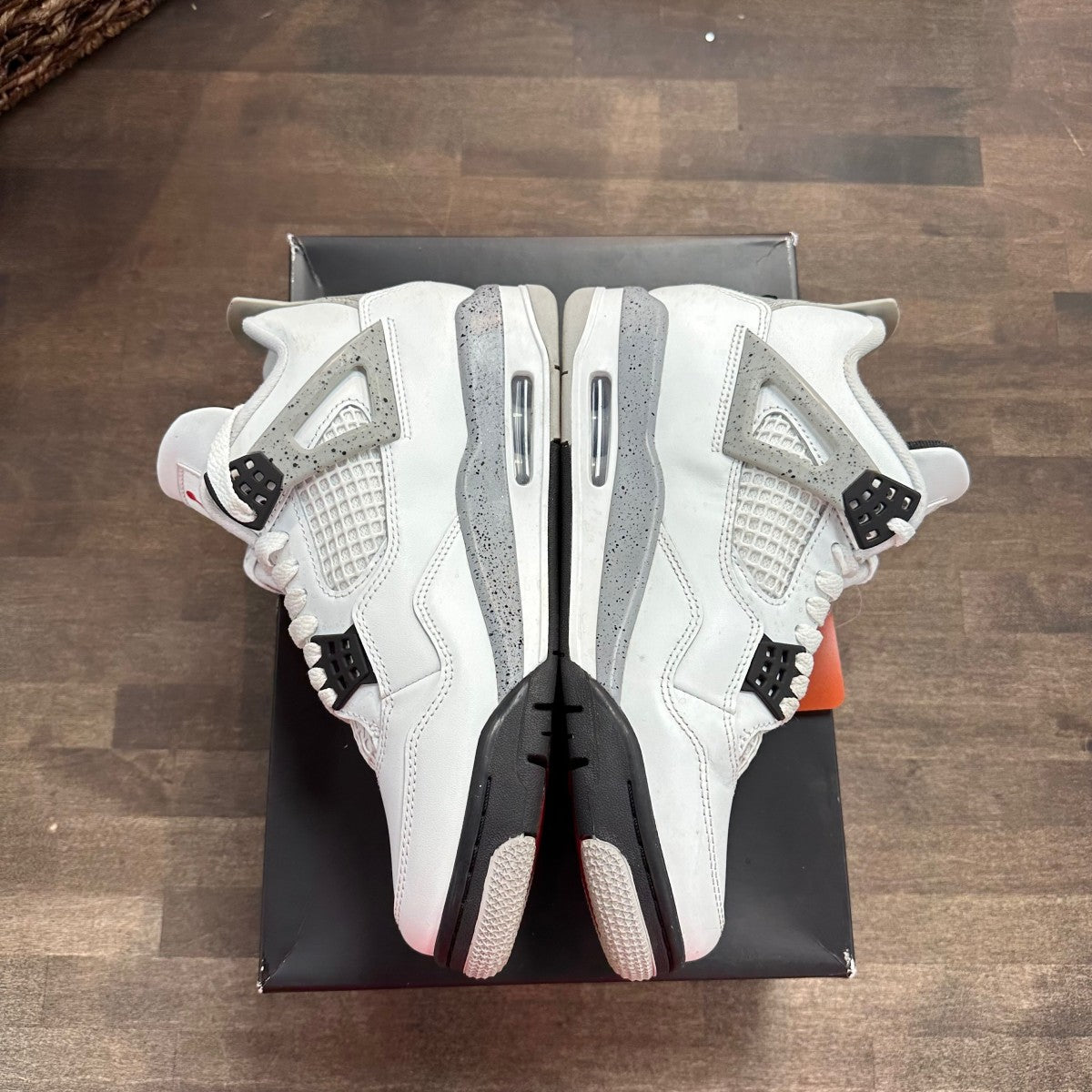 Jordan 4 Retro White Cement (2025) Size 8 (Moderately Worn Pre-Owned) - Image 3