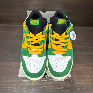 Nike SB Dunk Low Bucks - Image 2