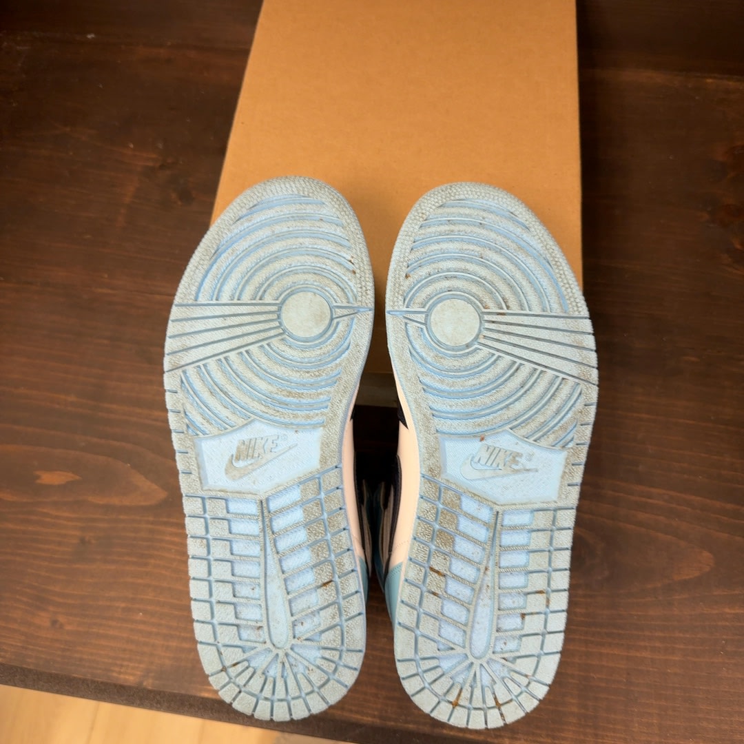 Jordan 1 Retro High UNC Patent (Women's) Size 8.5W (Pre-Owned) - Image 8