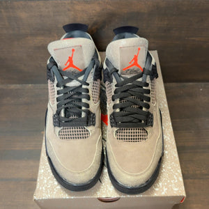Jordan 4 Retro Taupe Haze Size 9.5 (Pre-Owned)