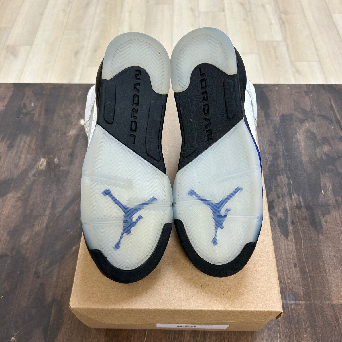Jordan 5 Retro Dark Concord (GS) Size 6Y (Pre-Owned) - Image 5