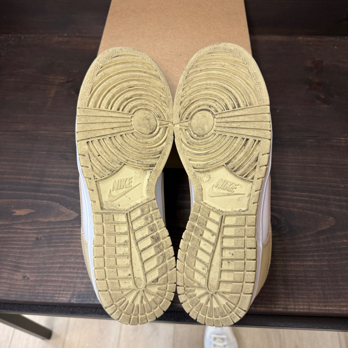 Nike Dunk Low Team Gold Size 11.5 (Pre-Owned) - Image 7