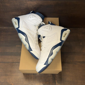 Jordan 6 Retro Midnight Navy (2022) Size 9.5 (Pre-Owned) - Image 2