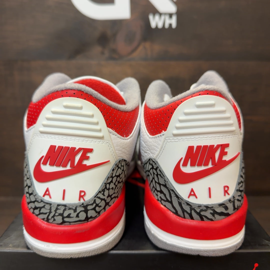 Jordan 3 Retro Fire Red (2022) (GS) - Image 4