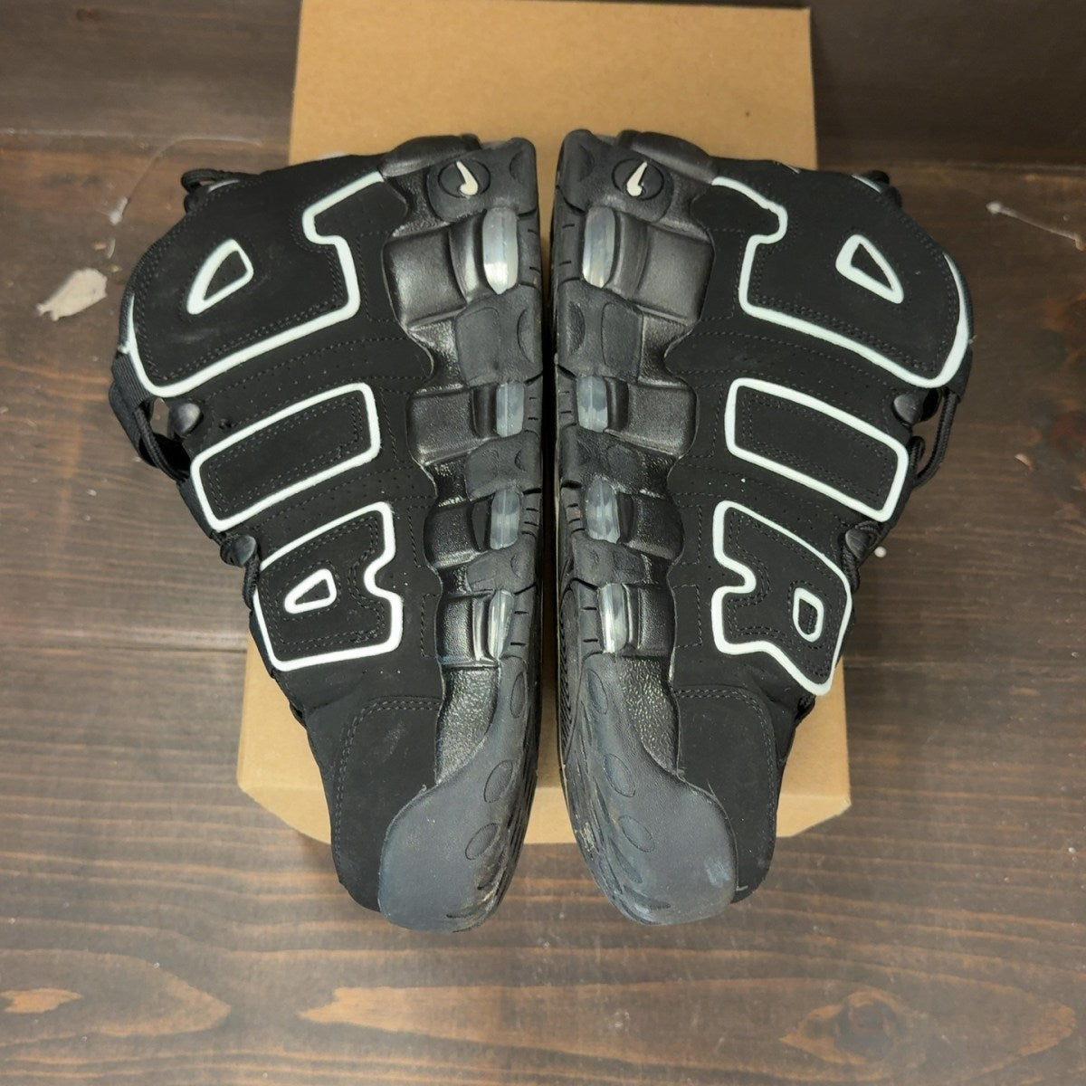 Nike Air More Uptempo Black White Size 9.5 (Pre-Owned) - Image 4