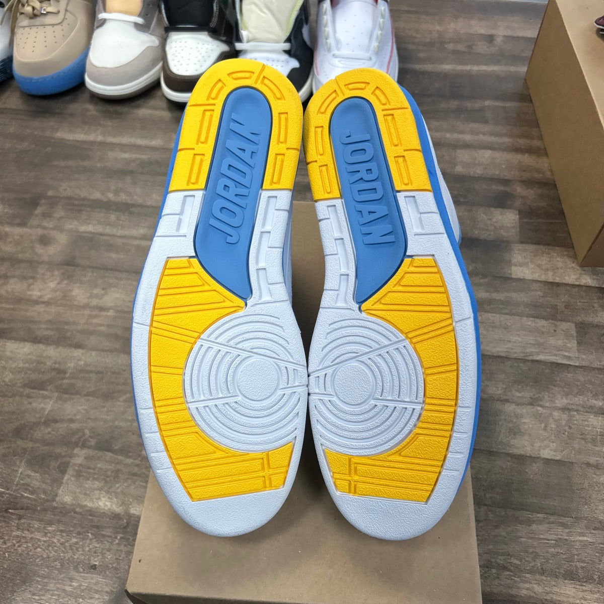 Jordan 2 Retro Melo (2018) Size 11.5 (Pre-Owned) - Image 5