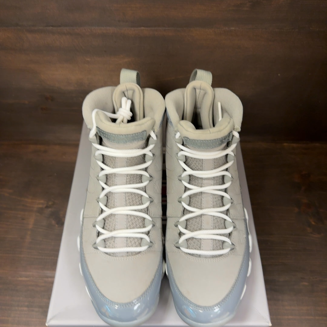 Jordan 9 Retro Cool Grey (2025) Size 9 (Pre-Owned)