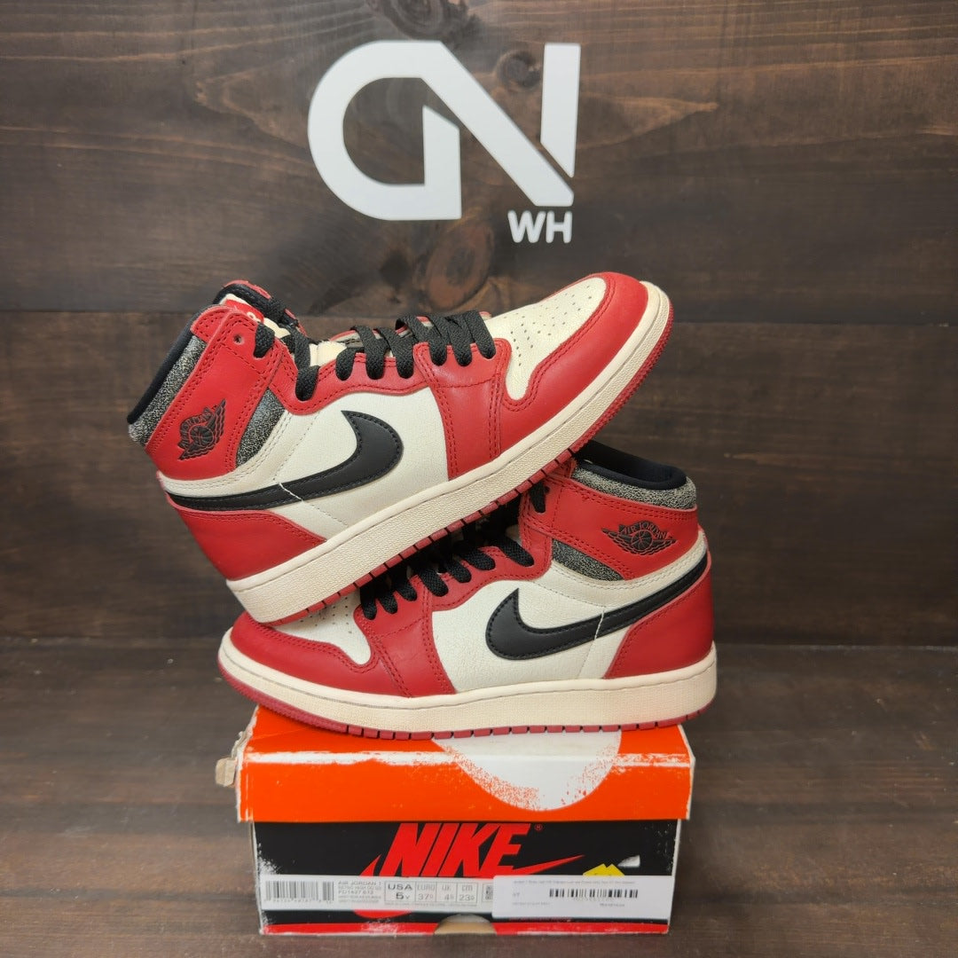 Jordan 1 Retro High OG Chicago Lost and Found (GS) - Image 1