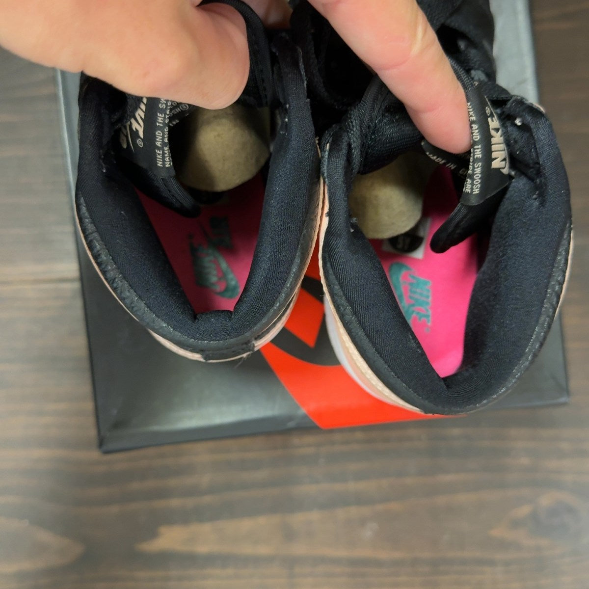Jordan 1 Retro High Black Crimson Tint (GS) - Image 6