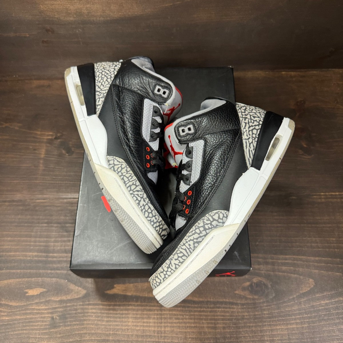 Jordan 3 Retro Black Cement (2018) - Image 2