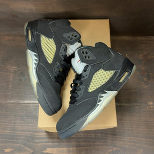 Jordan 5 Retro Black Metallic (2016) Size 9 (Pre-Owned) - back