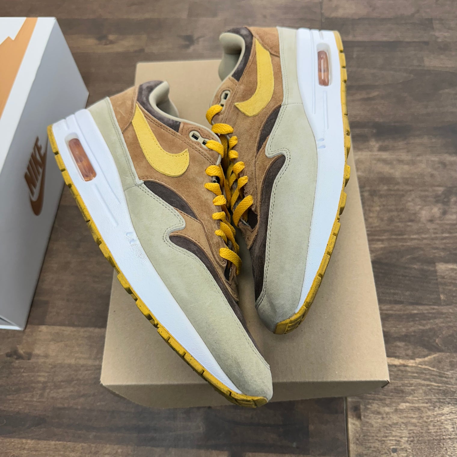 Pecan Duck Air Max 1 (USED, No Box)