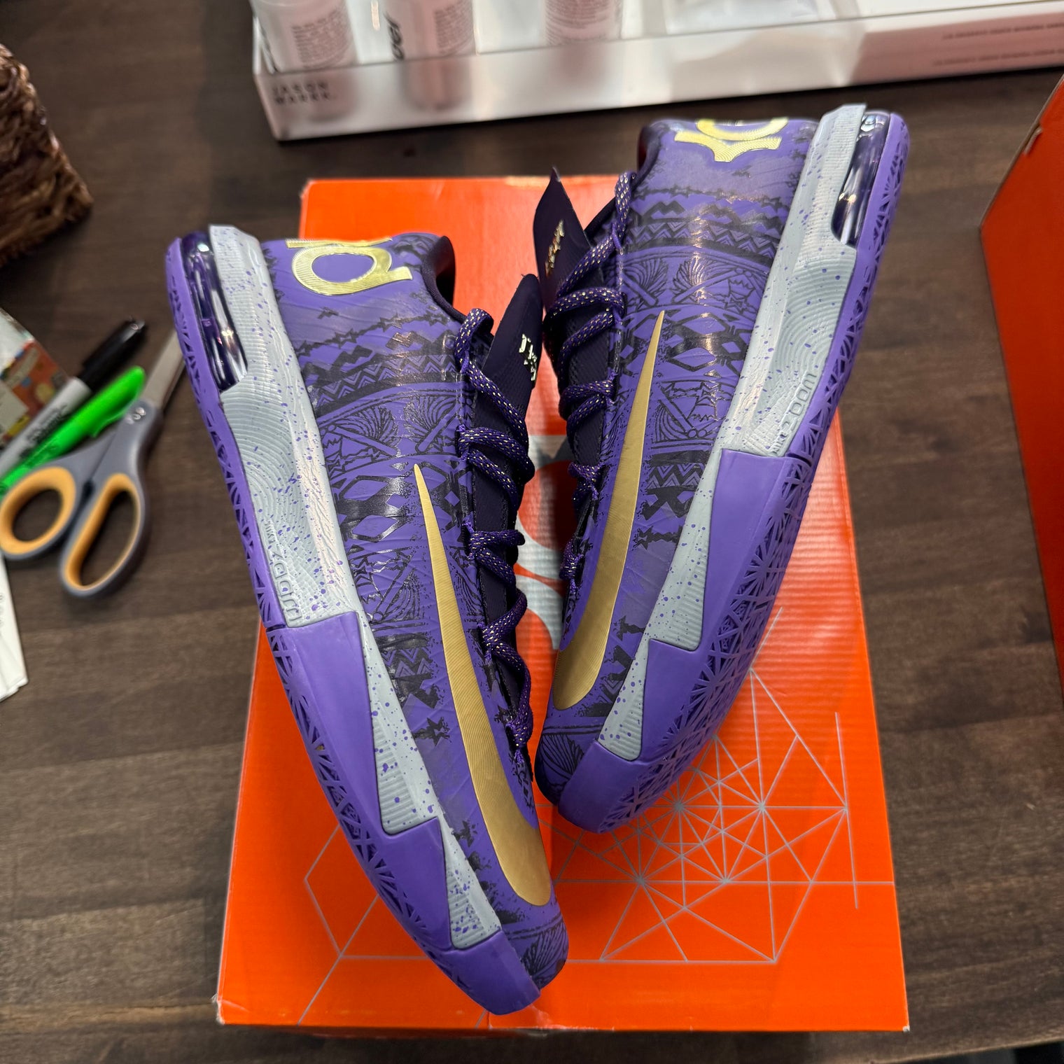 KD 6 Black History Month BHM (Lightly Worn)