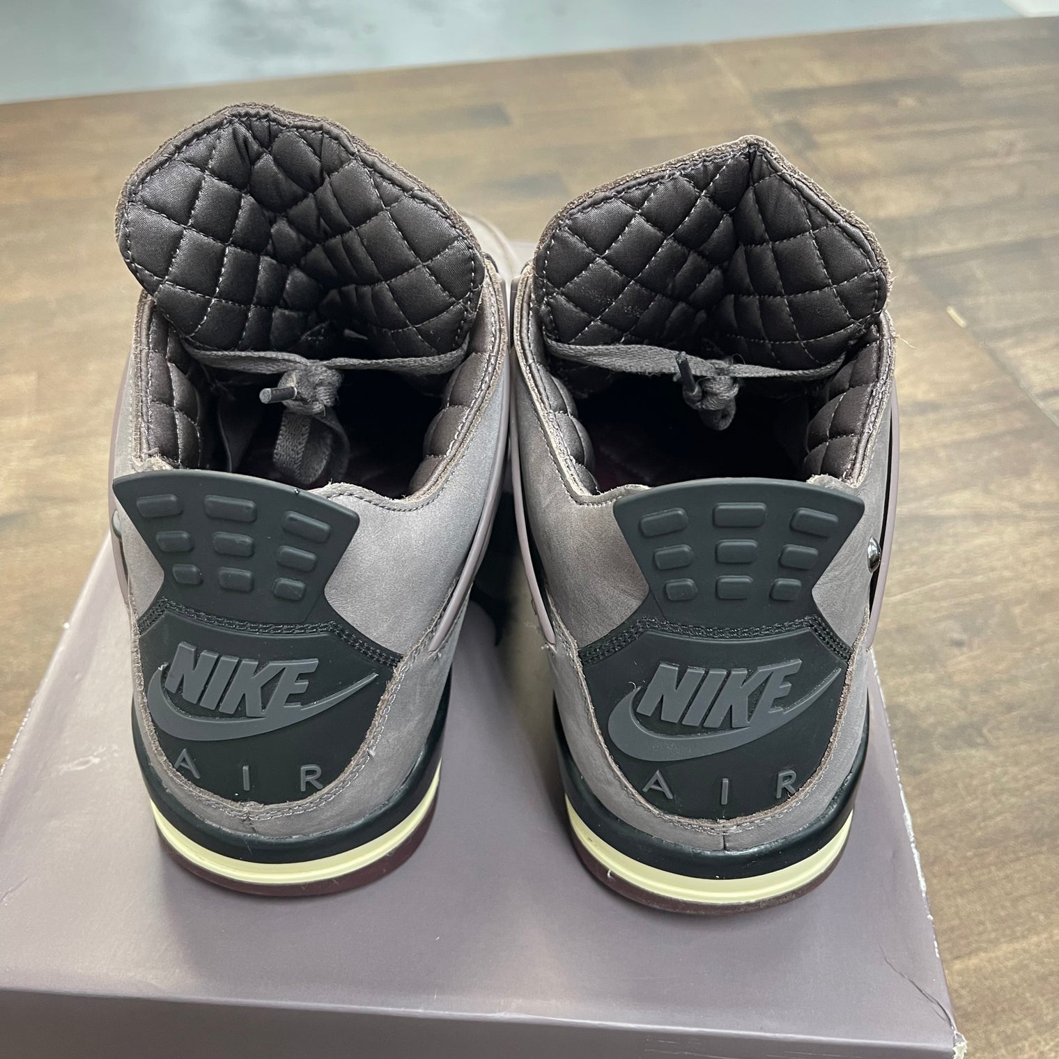 A Ma Maniere Jordan 4 Violet Ore (USED)