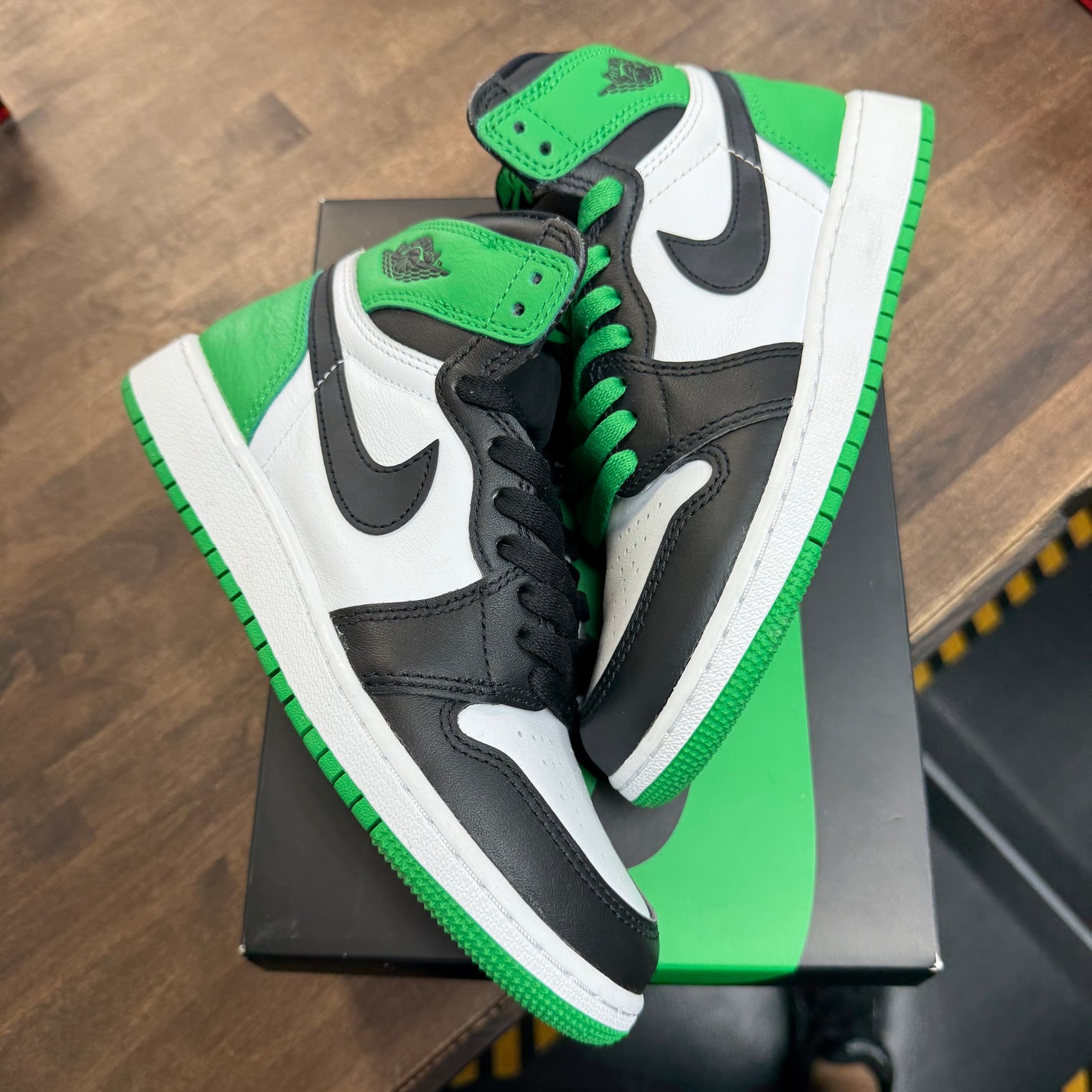 (GS) Lucky Green Jordan 1 High (USED)