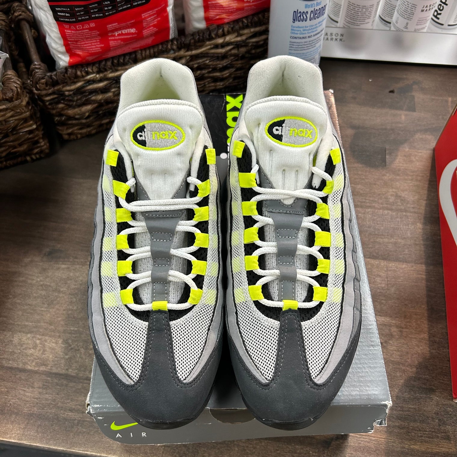 Neon 95 OG Air Max 95 (2020) (USED)